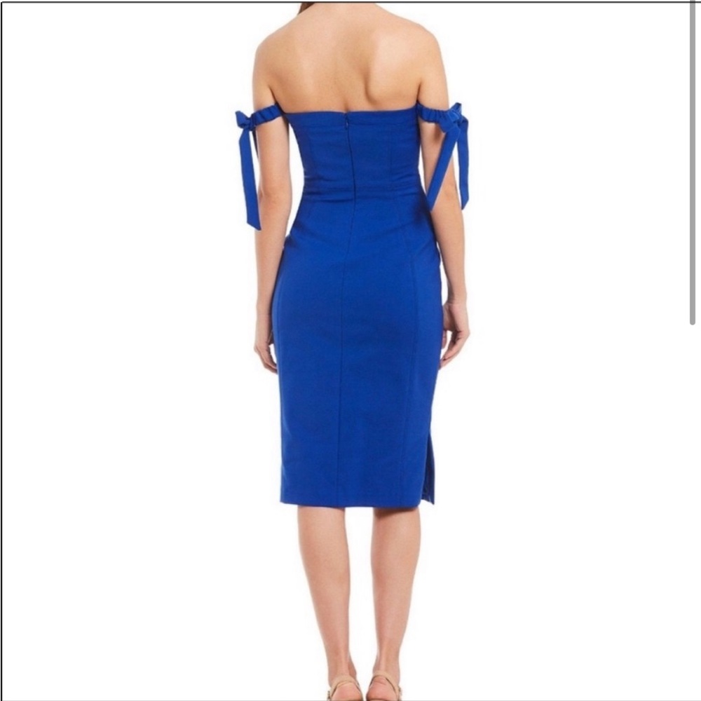 NWT GIANNI BINI Royal Blue Bow Off Shoulder Fitted Tie Dress Size 10 - Picture 2 of 13